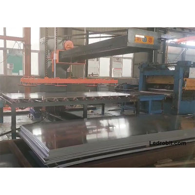 Automatyczna maszyna do ładowania i rozładunku płyt aluminiowych