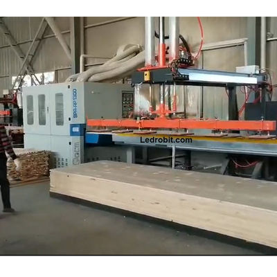 Automatyczna maszyna do załadunku drewnianych płyt 300 kg System załadunku i rozładunku OEM